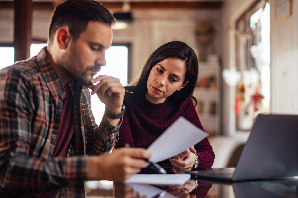 Entenda como golpes de PIX e boleto falso acontecem e veja boas práticas de cadastro, automação fiscal e GRC para reduzir fraudes do cadastro ao pagamento.